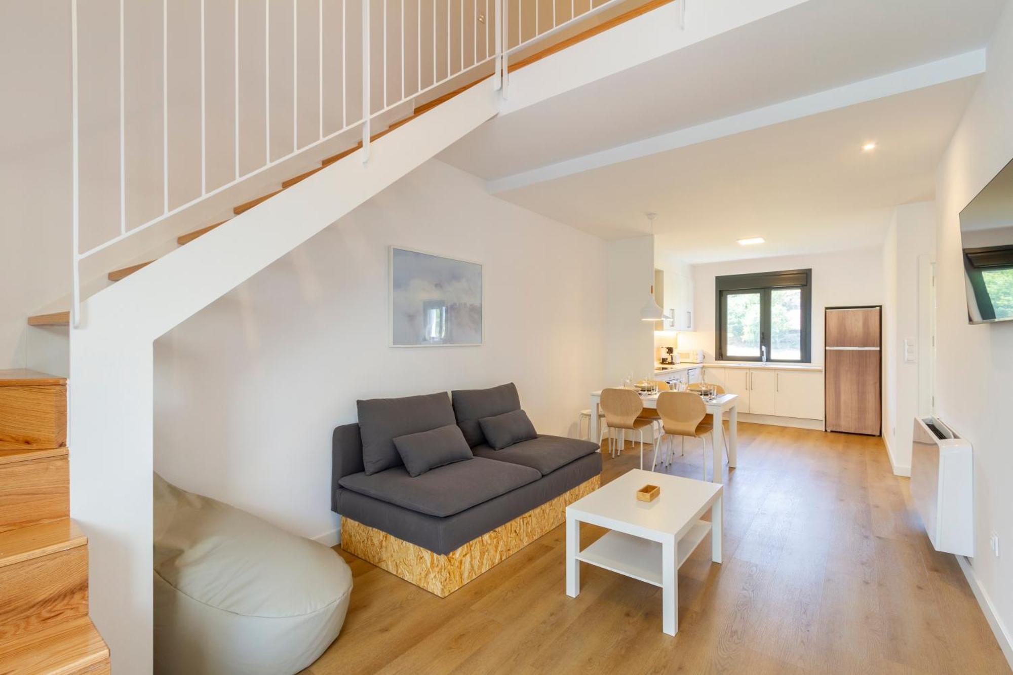 Urbanfive Apartamentos Ourense Centro מראה חיצוני תמונה
